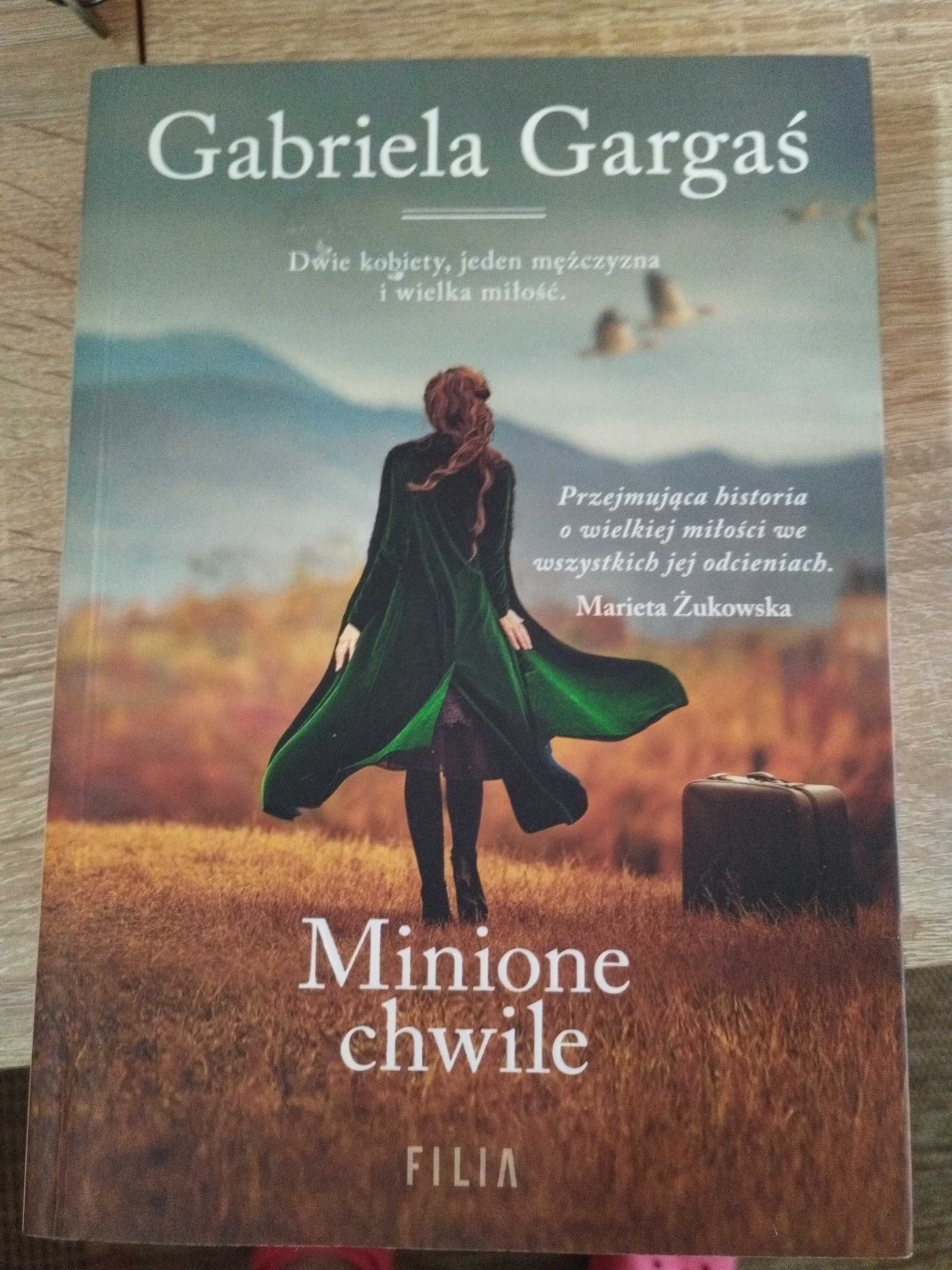 Gabriela Gargas
Minione chwile