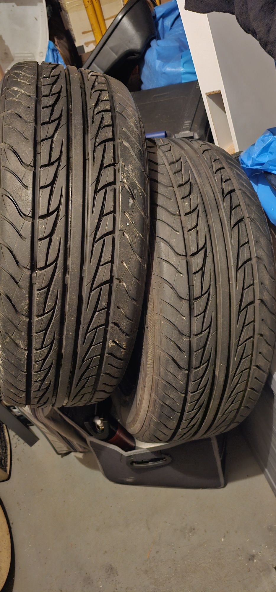 Vendo 2 Pneus Nankang
