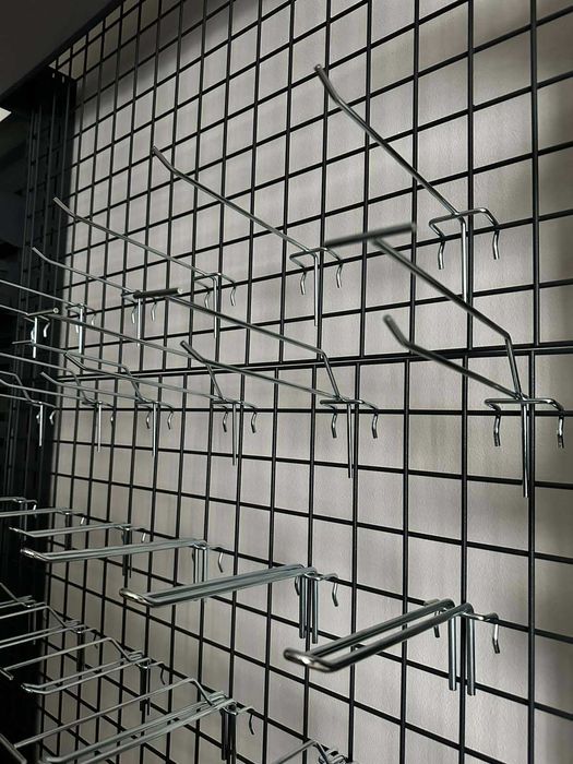 Торговое оборудование. Стеллаж торговый. Полки. Магазин. касса. крючки