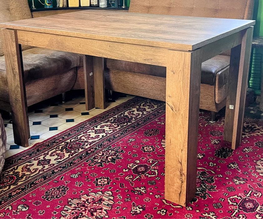 Продам стол,хорошее состояние