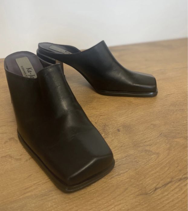 Vintage wtoskie mule skórzane