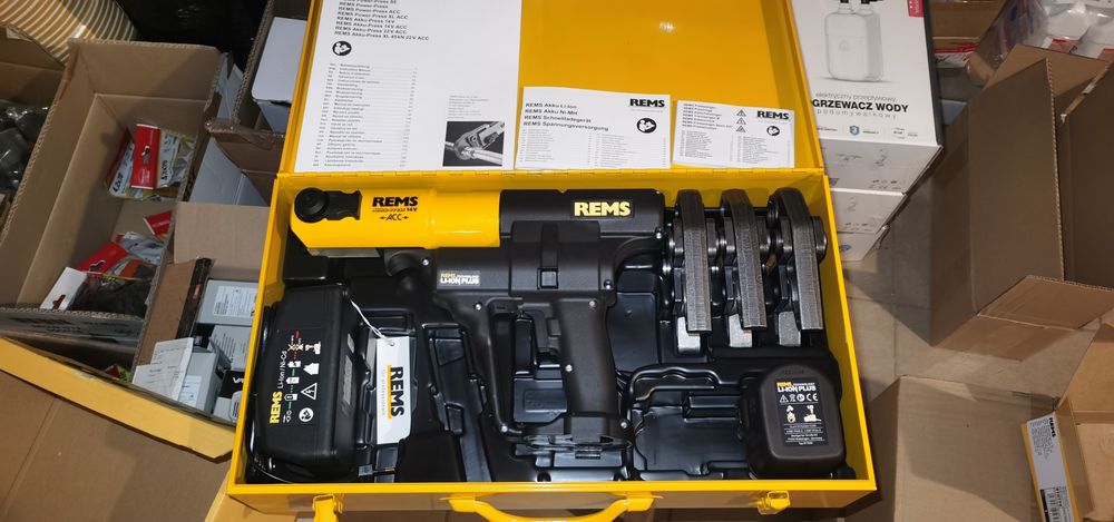 Zaciskarka prasa akumulatorowa REMS Akku-Press ACC 14 V +3x cęgi U