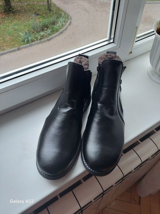 Чоботи зимові 45 р.