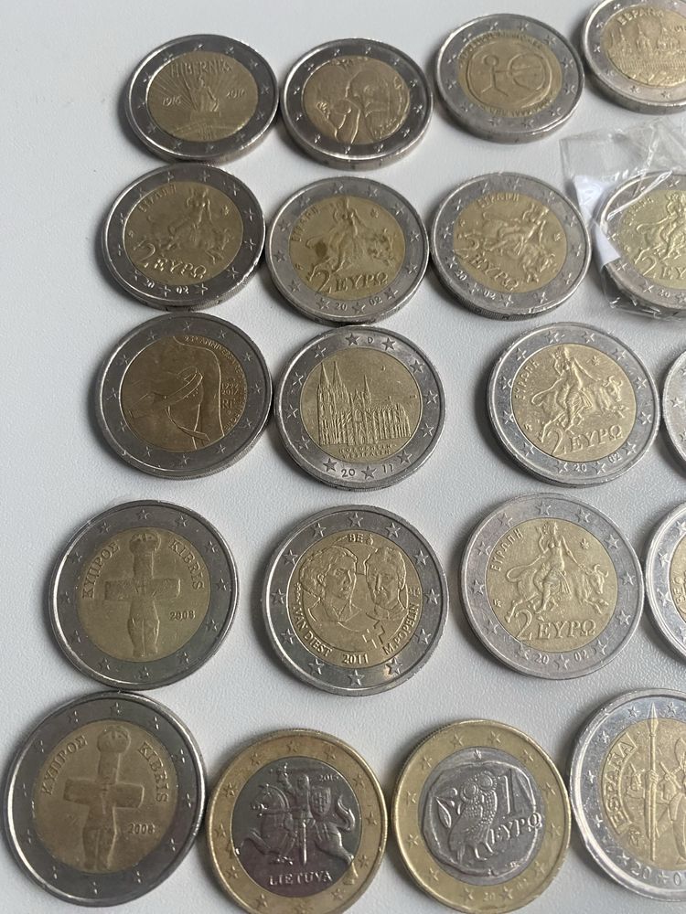 Moedas para colecao de 2€