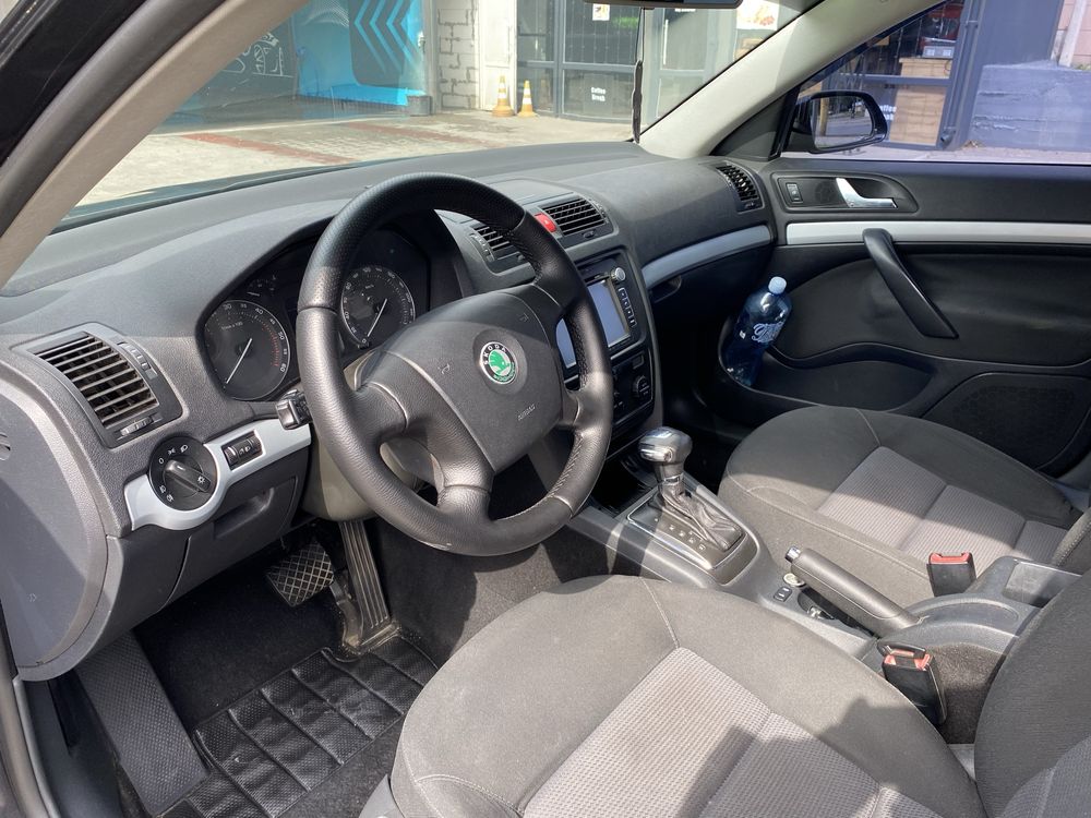 Skoda Octavia A5 2007 1.9 tdi dsg автомат