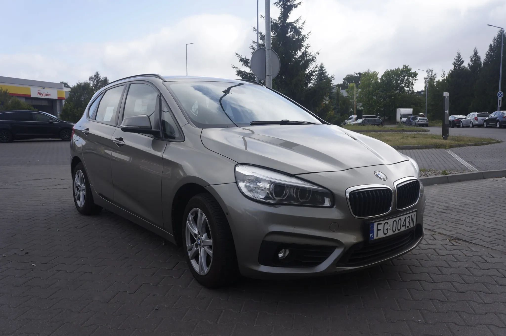 BMW Seria 2 BMW Seria 2 216d Active Tourer niski przebieg