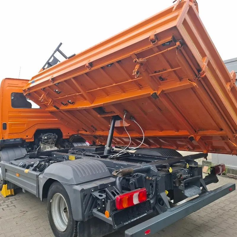 Mercedes-Benz ATEGO  824,3-stronny wywrot