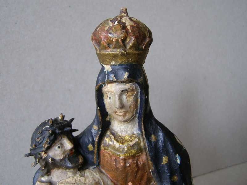 Pieta - rzezba drewniana , polichromowana XIXw.