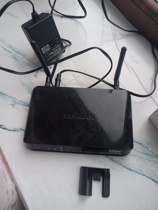 Маршрутизатор edimax BR-6478-Gn заблокований