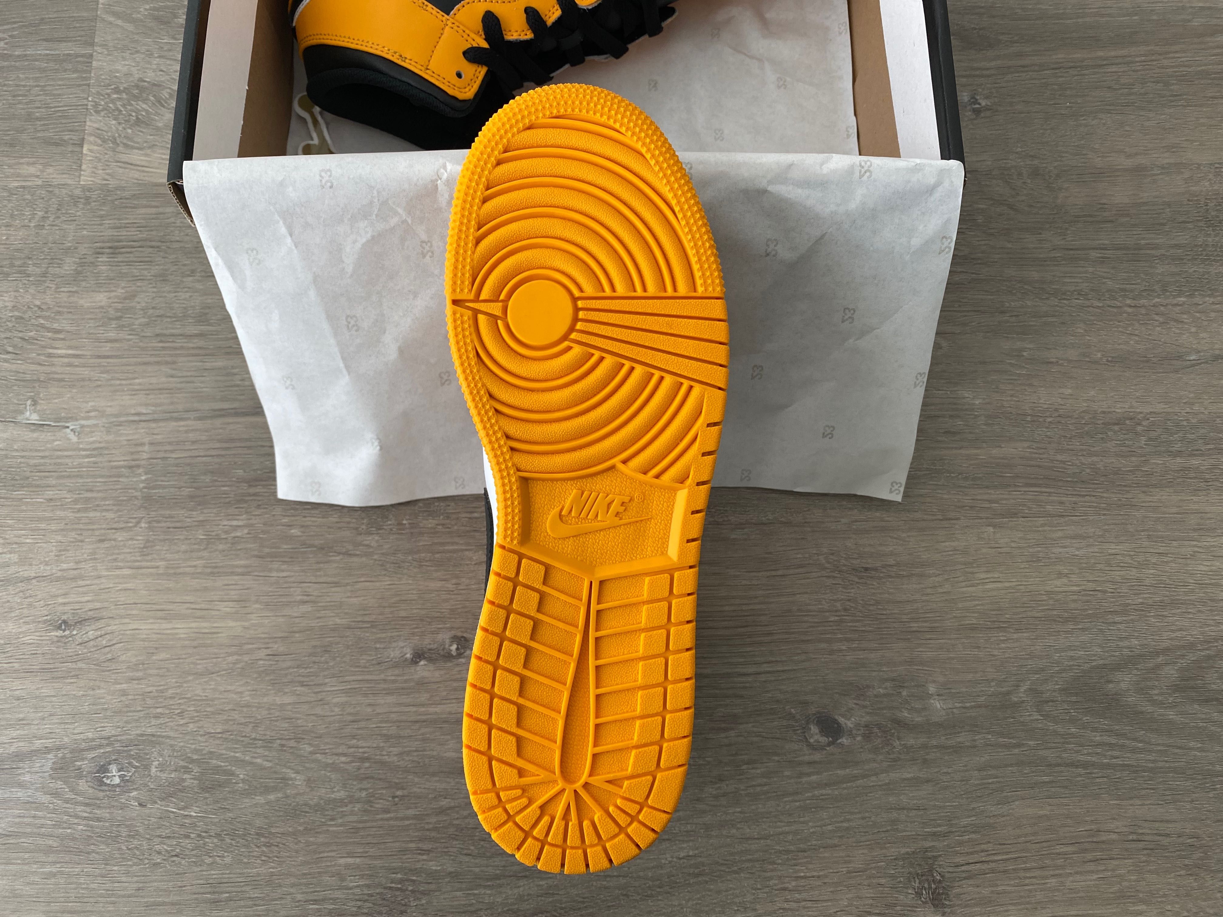 Jordan 1 Mid Taxi - EU 38