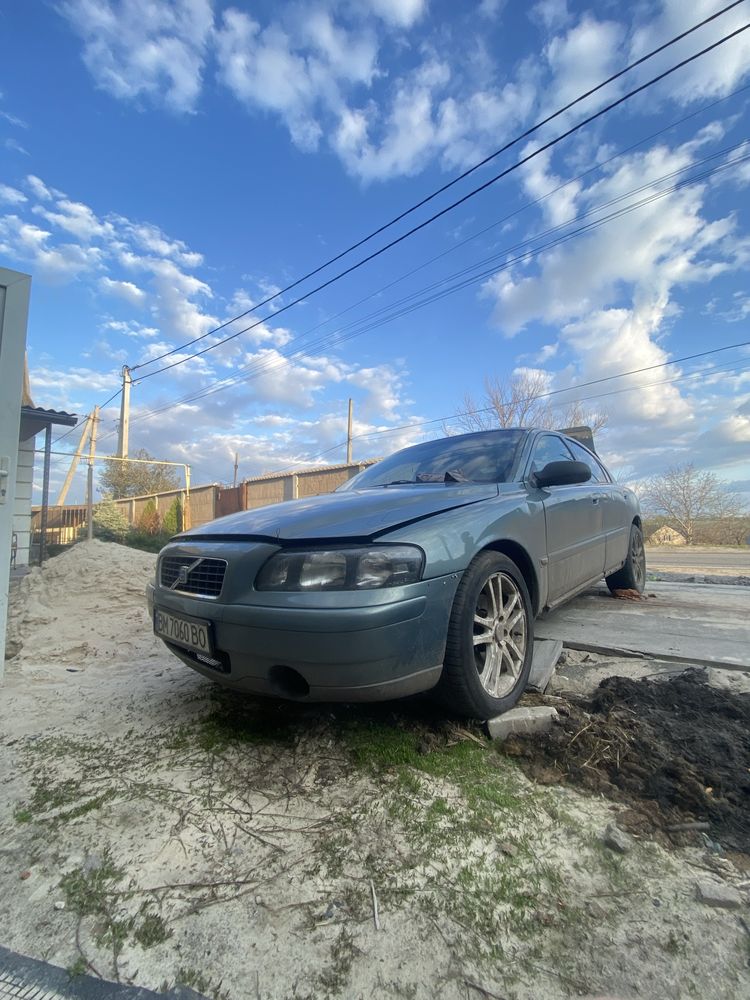 Продам вольво с 60 2001 года