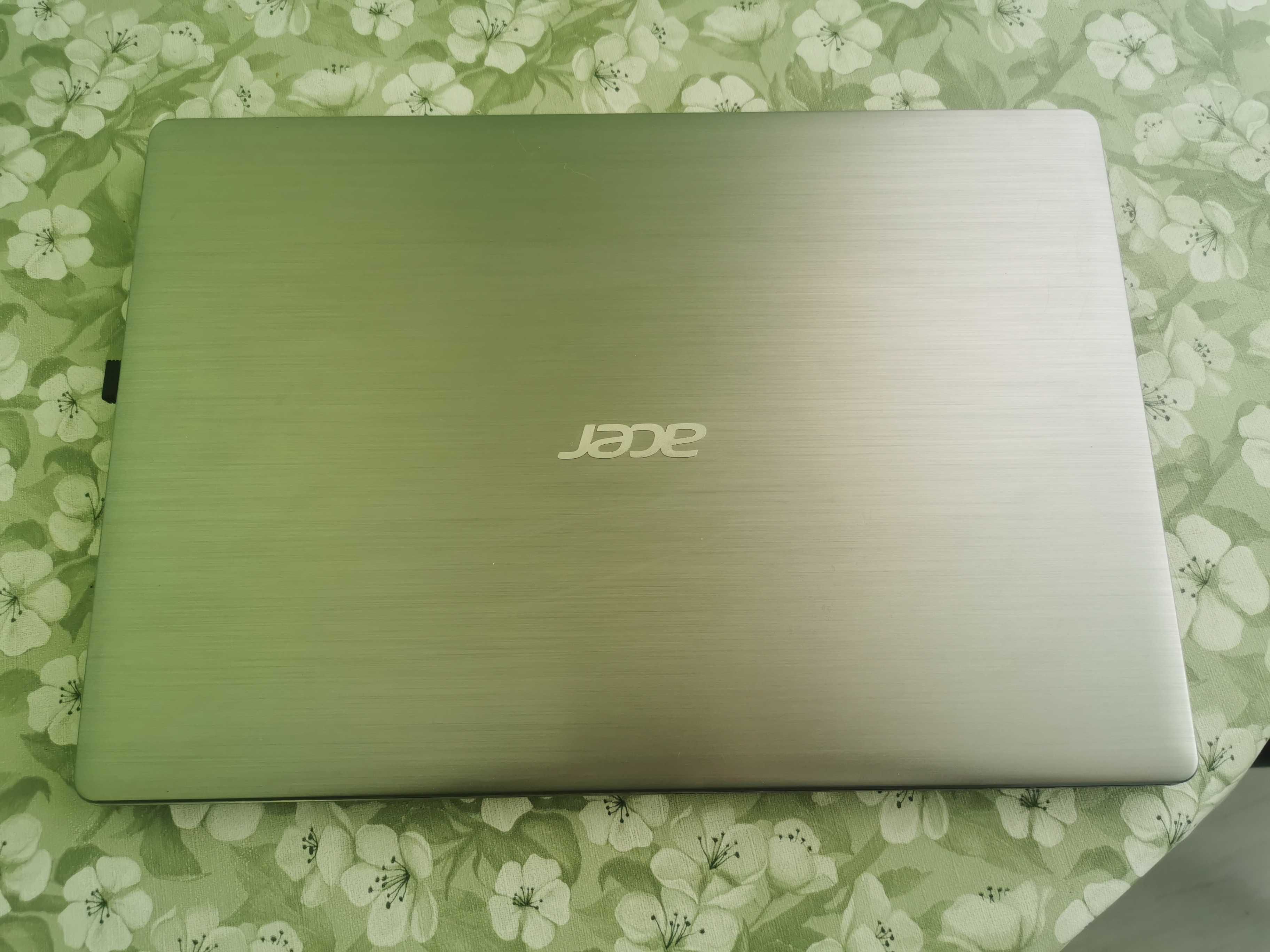 Acer Swift 3 i5, 8 Gb RAM, 256 Gb SSD, klawiatura z fabryczną cyrylicą