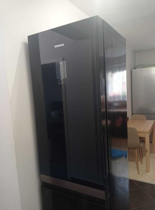 Używana lodówka Samsung RL55VTEBG