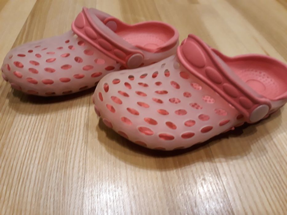 Klapki a'la crocsy r. 26