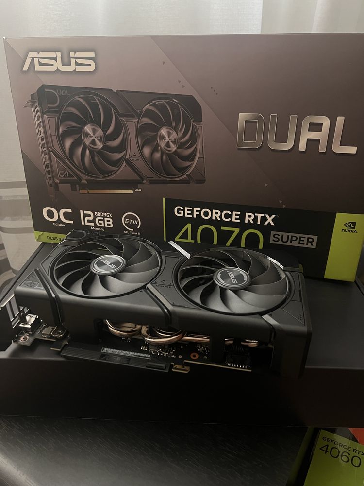 Asus Geforce RTX 4070 SUPER