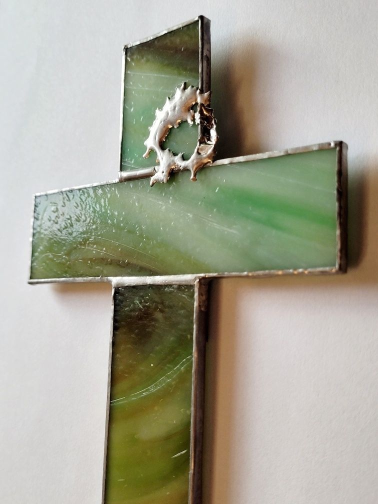 Krzyż szklany, witraż Tiffany
