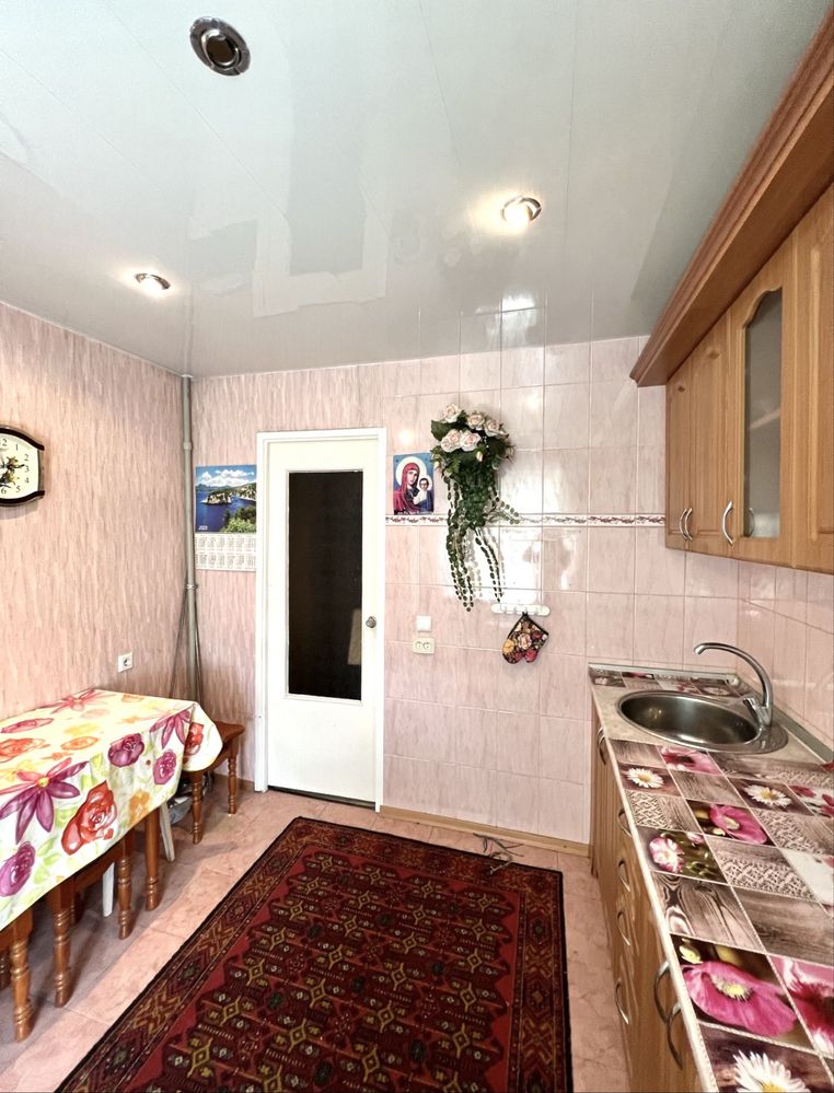 Продается 2 ком кв в Осипенковском р-не по ул Дегтярева