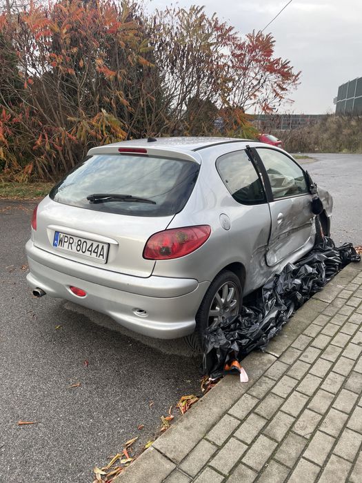 Peugeot 206 GTI/S16 2.0 bezyna 2004 uszkodzony