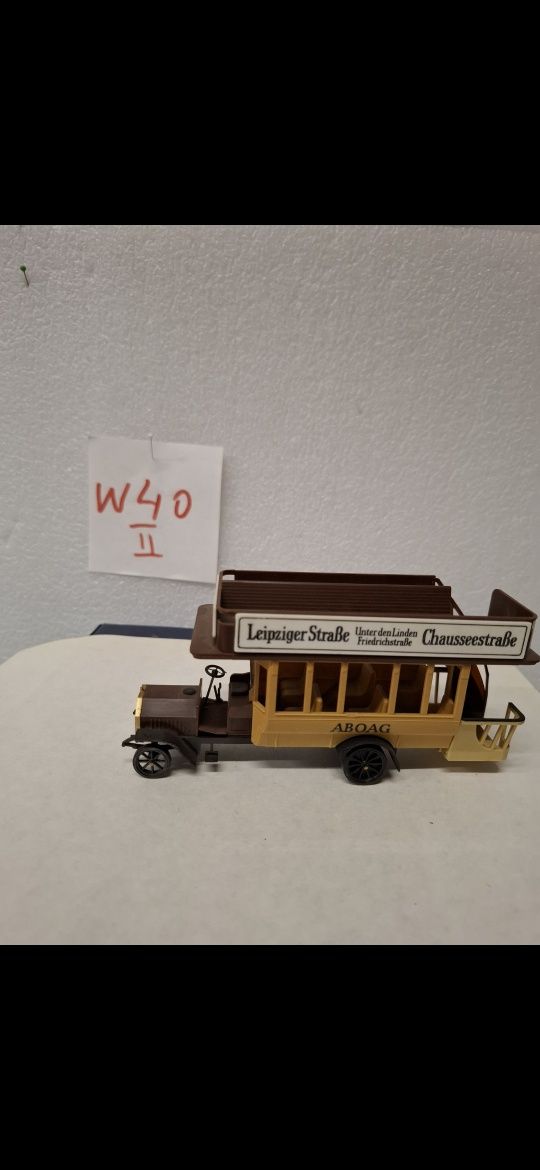 Model Daimler 1911 Berliner bus 1:43