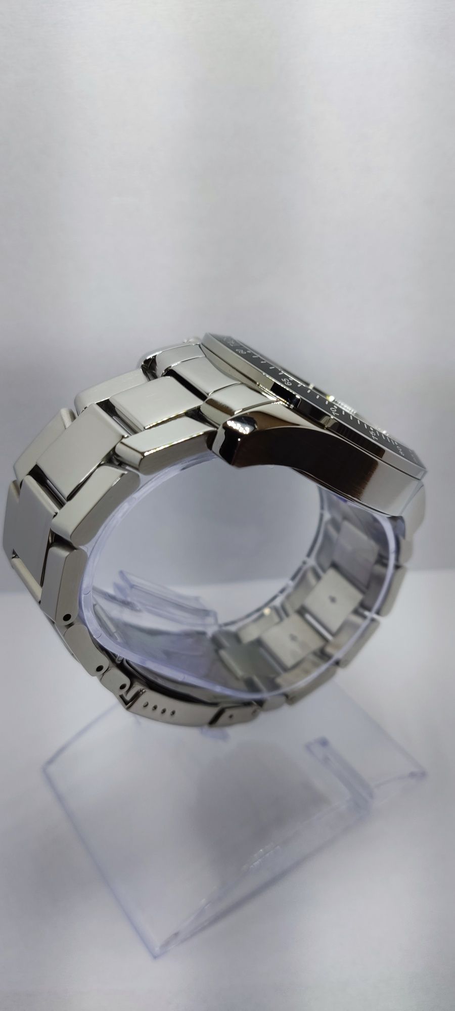 Piękny w idealnym stanie Tissot T039.417.11.057.02 V8