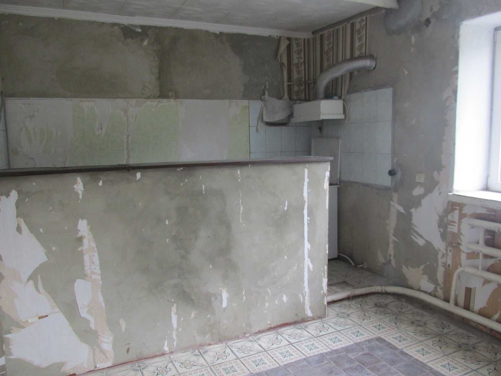 Продам двоповерховий  будинок  заг. площ. 140 кв. м по вул. Береговій