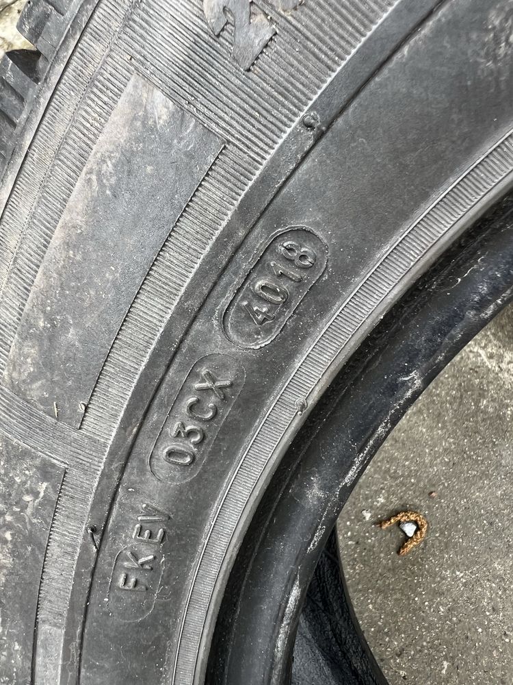 205/65/16C Michelin agilis alpin