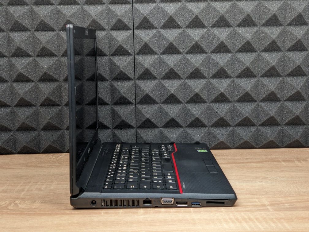 Ноутбук Fujitsu e544 i5 4310m RAM 8gb SSD 120gb Арт:М177