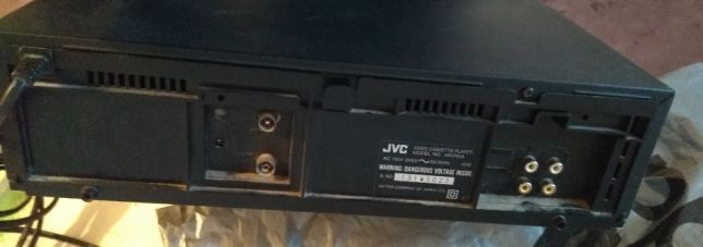 Видеоплейер пишущий JVC модель HR-P51A