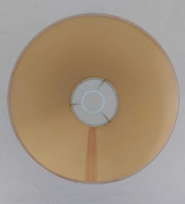 Vende-se Abajur Creme