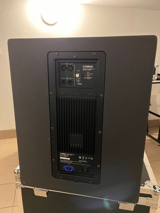 Yamaha dsr118w sub aktywny