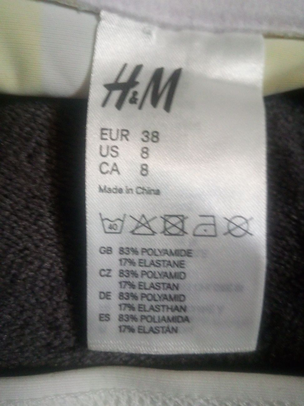 30. Strój kąpielowy damski rozmiar 38 firmy H&M