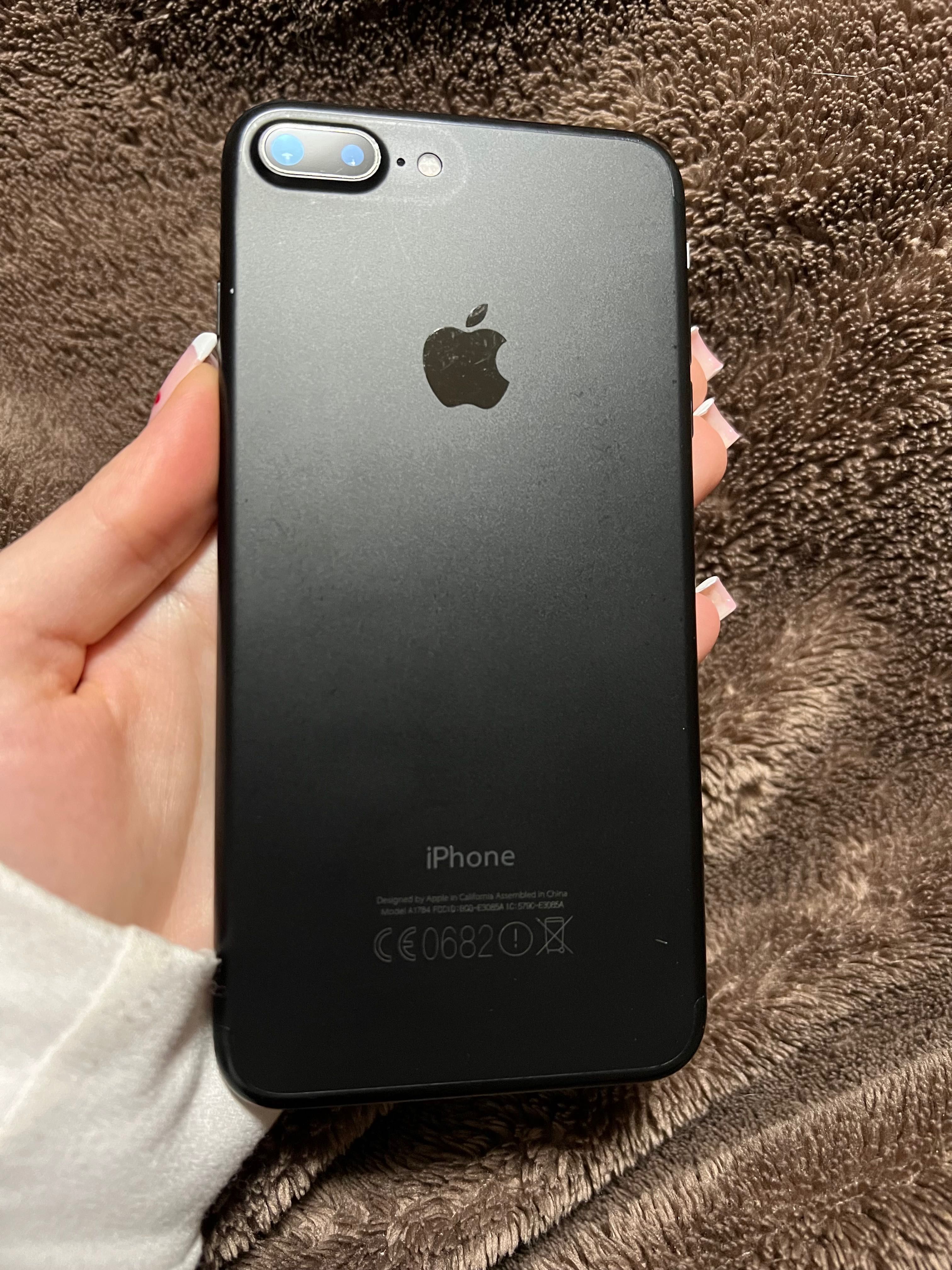 iPhone 7plus 128 ГБ