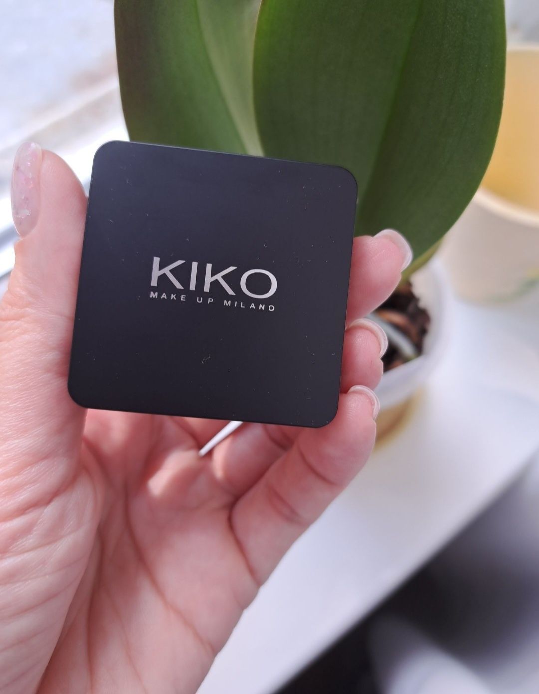 Тіні Kiko water eyeshadow хайлайтер