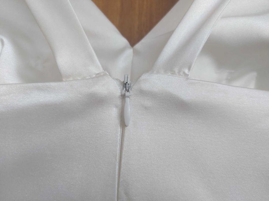 suknia ślubna z trenem rozmiar S szyta na miarę