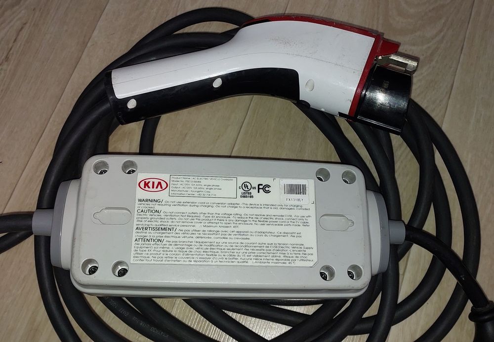Зарядка для электромобиля KIA и любых других пистолет Type1 + J1772