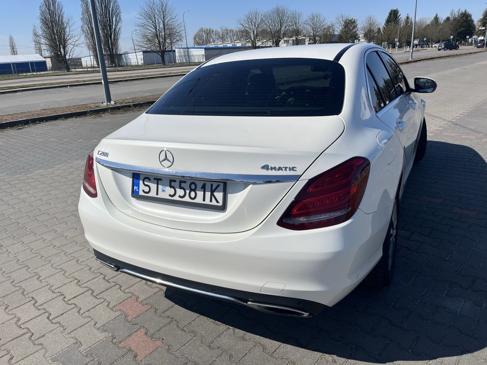 Mercede Benz C klasa W205 benz 2.0 2016r