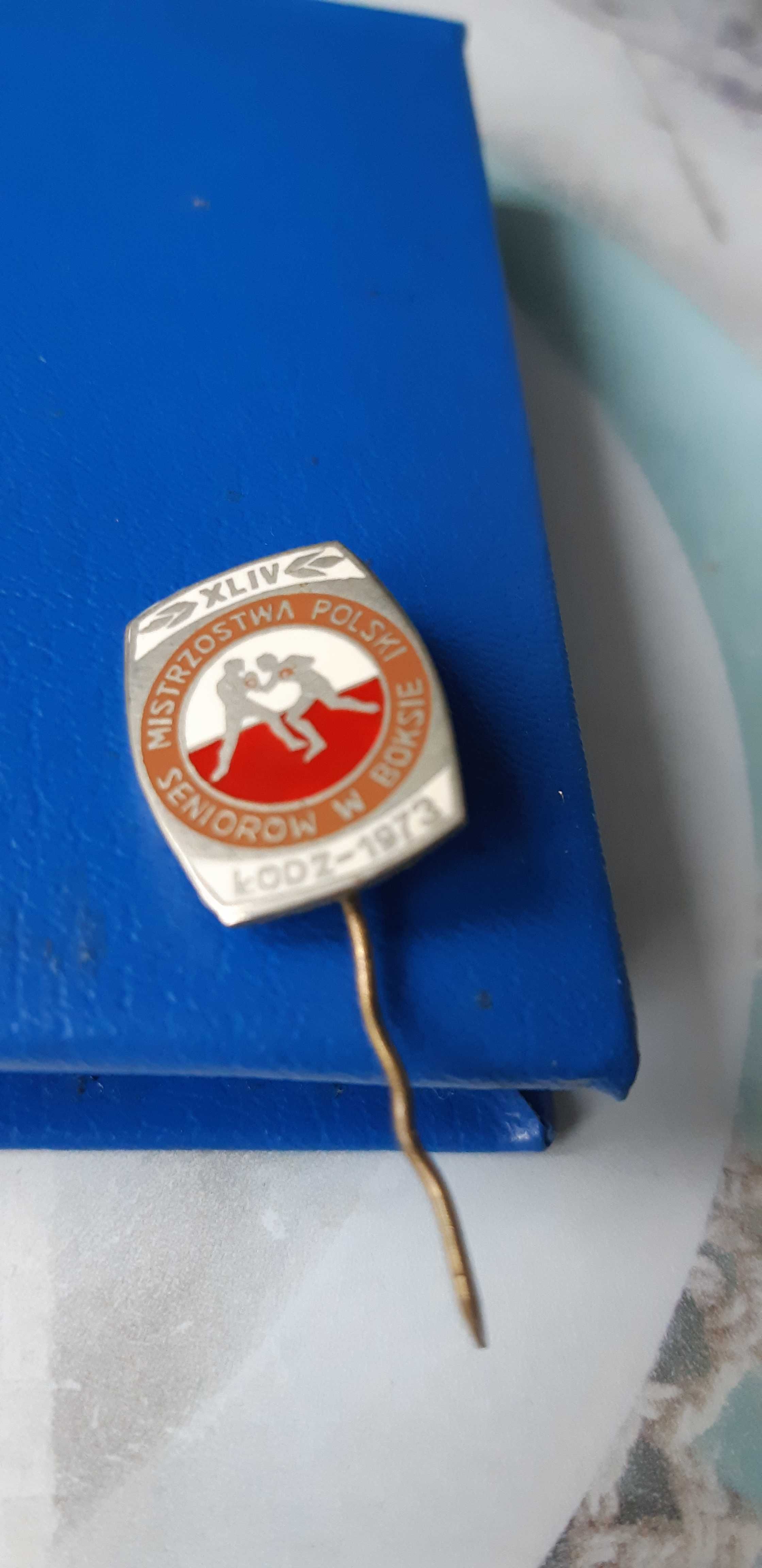 przypinka pins odznaka Mistrzostwa Polski Seniorów w Boksie Łódź 1973