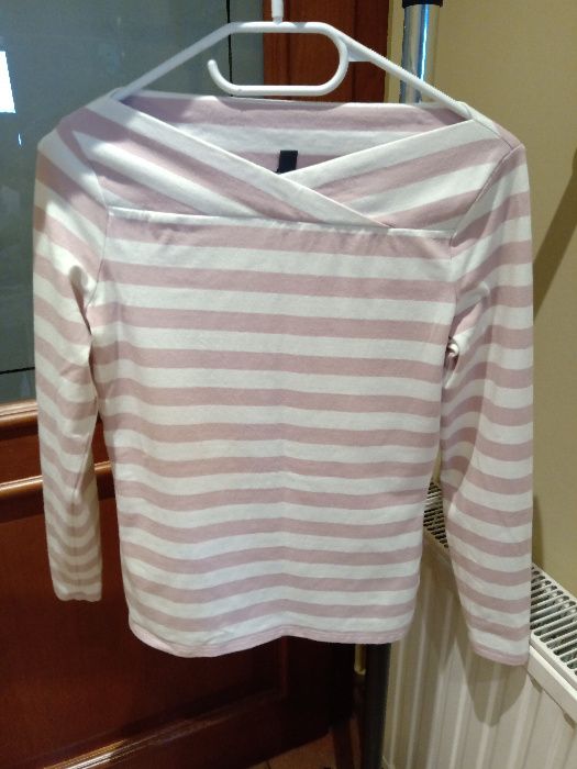 Bluzka w paski biało - różowe, rozmiar XS.