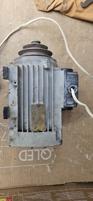 Silnik jednorazowych 230v