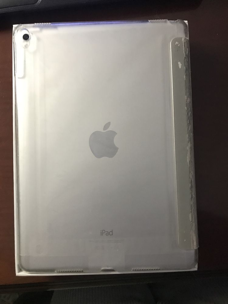 Айпад про iPad Pro 9.7 32GB silver Wi-FI з коробкою