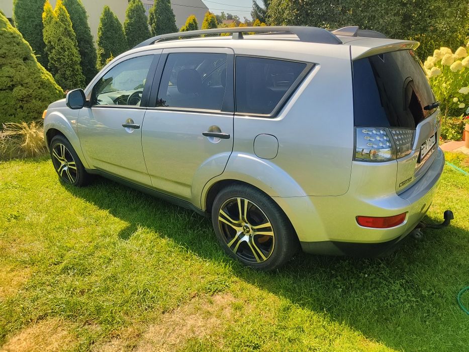 Mitsubishi Outlander 3.0 v6. Ładny stan LPG