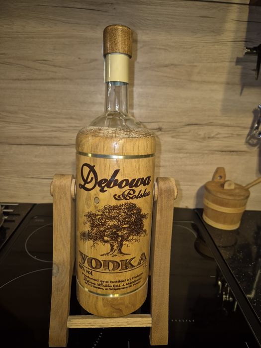 Stojak huśtawka na alkohol