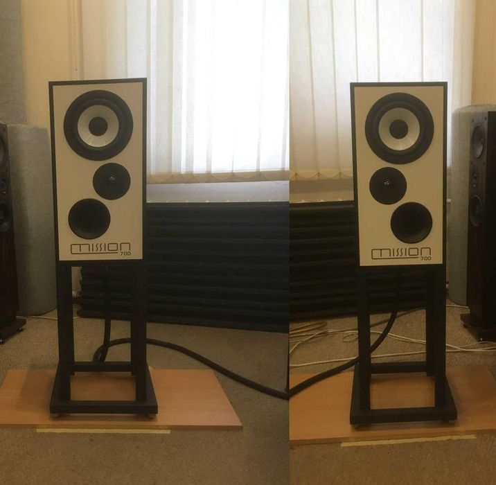 Акустичні системи Mission 700