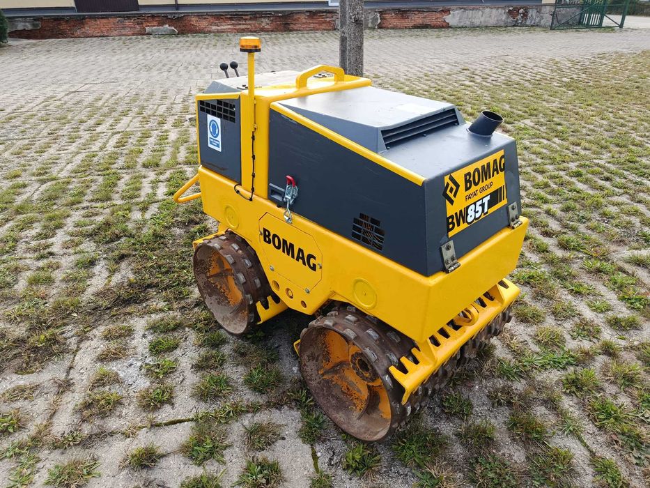 Walec Drogowy Okołkowany Bomag BW 85T z Wibracjami Mocno Doinwestowany