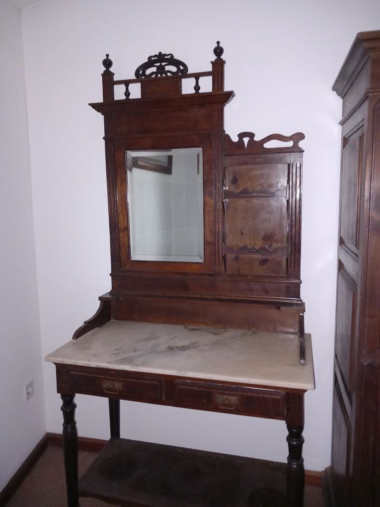 Mesa maquilhagem vintage