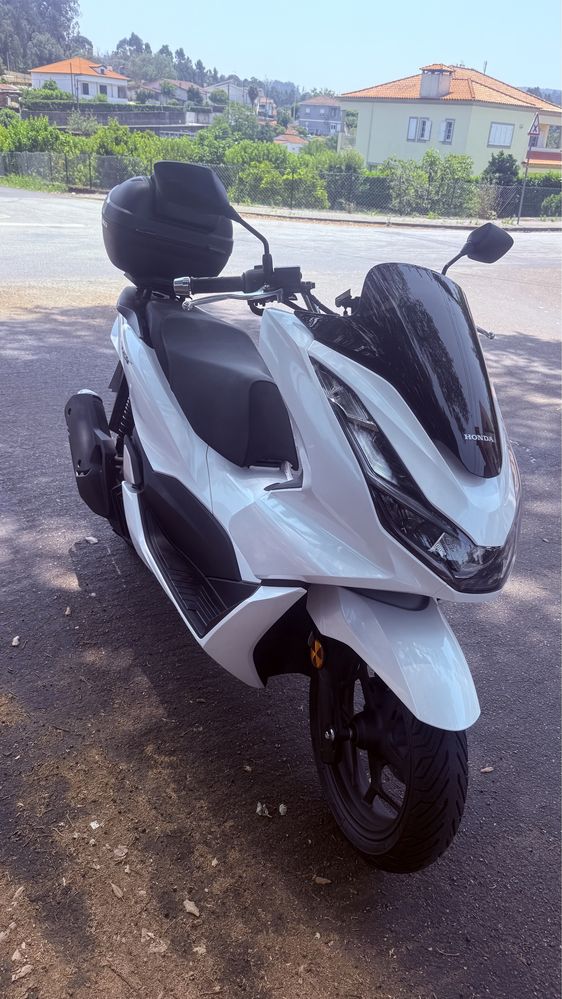 Honda 125 PCX 2023