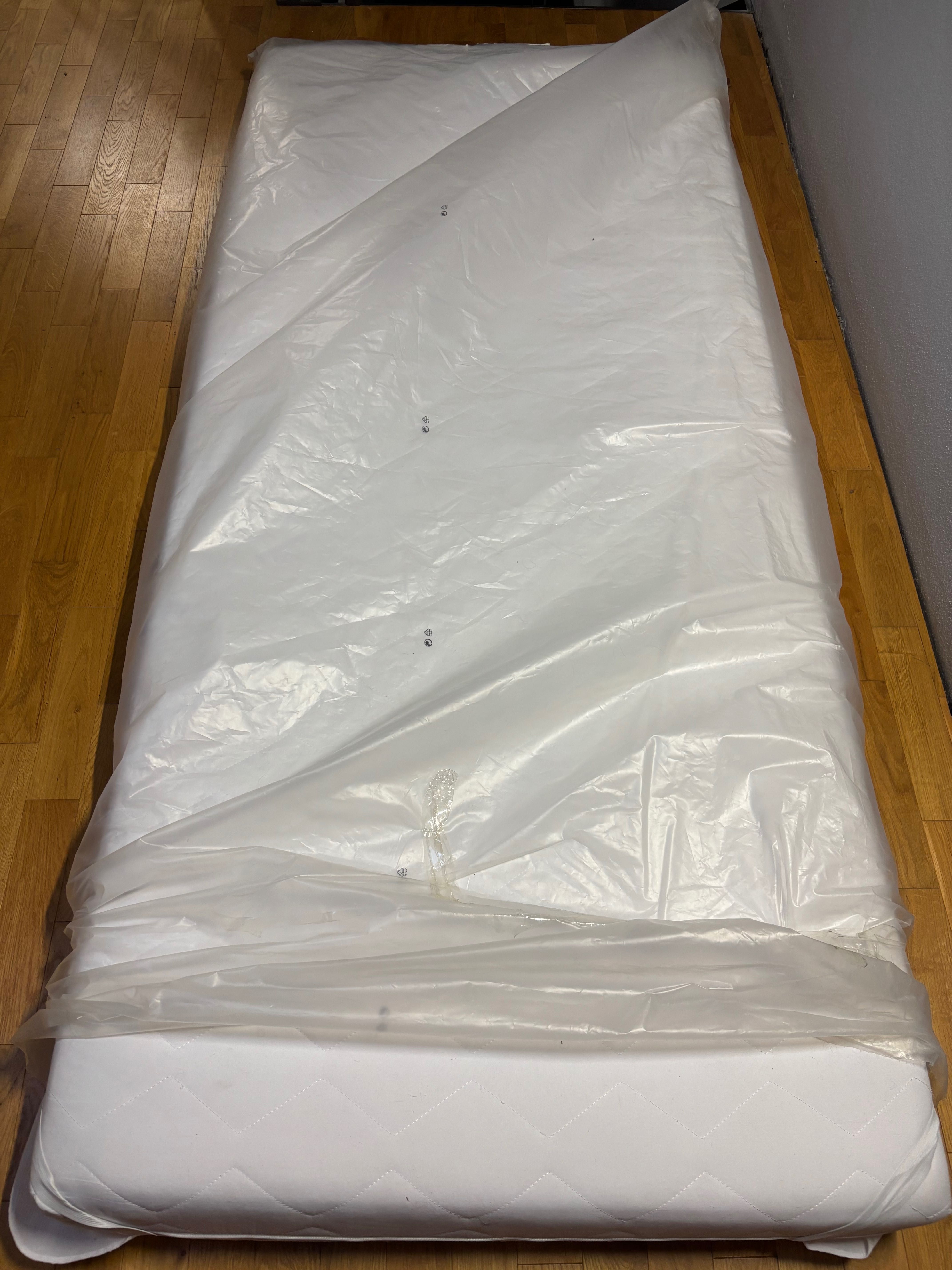 Materac piankowy 90x200