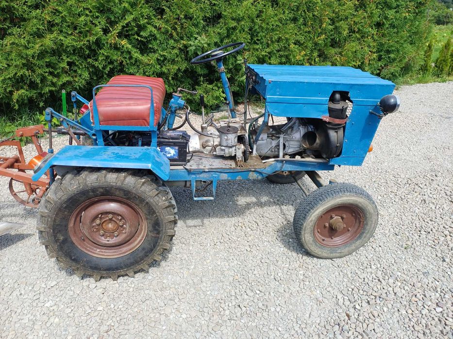 Traktor traktorek ciągnik sam diesel es