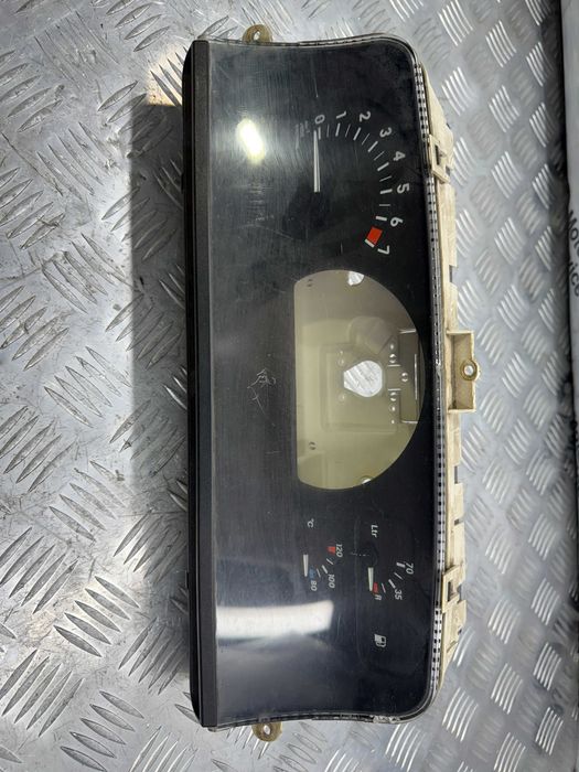 Приборная панель Щиток Opel Omega A на запчасти