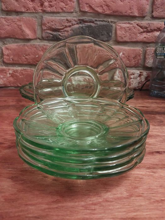 Patera i talerzyki Huta Niemen. Art Deco. Stare szkło.